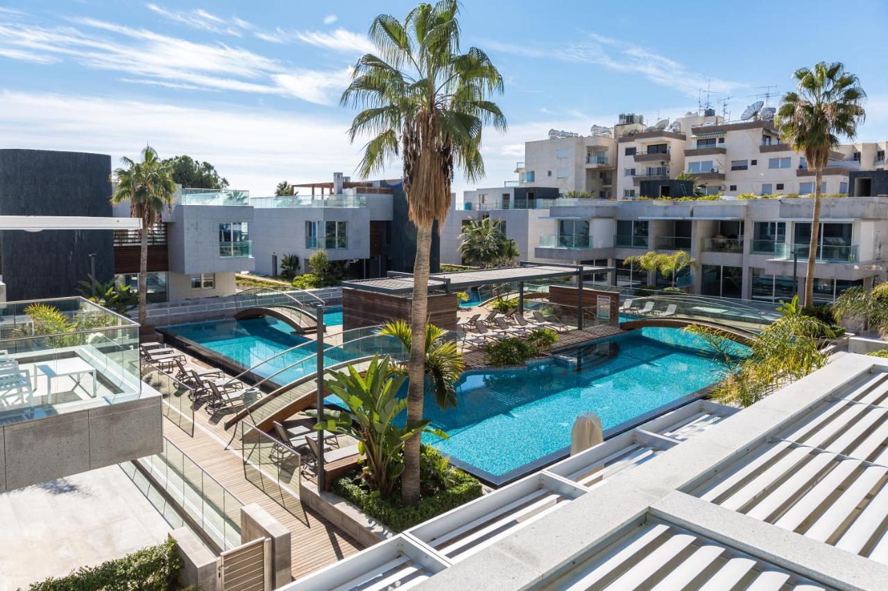 Carmencita Studio B14 With Pool & Gym Limassol Exterior foto