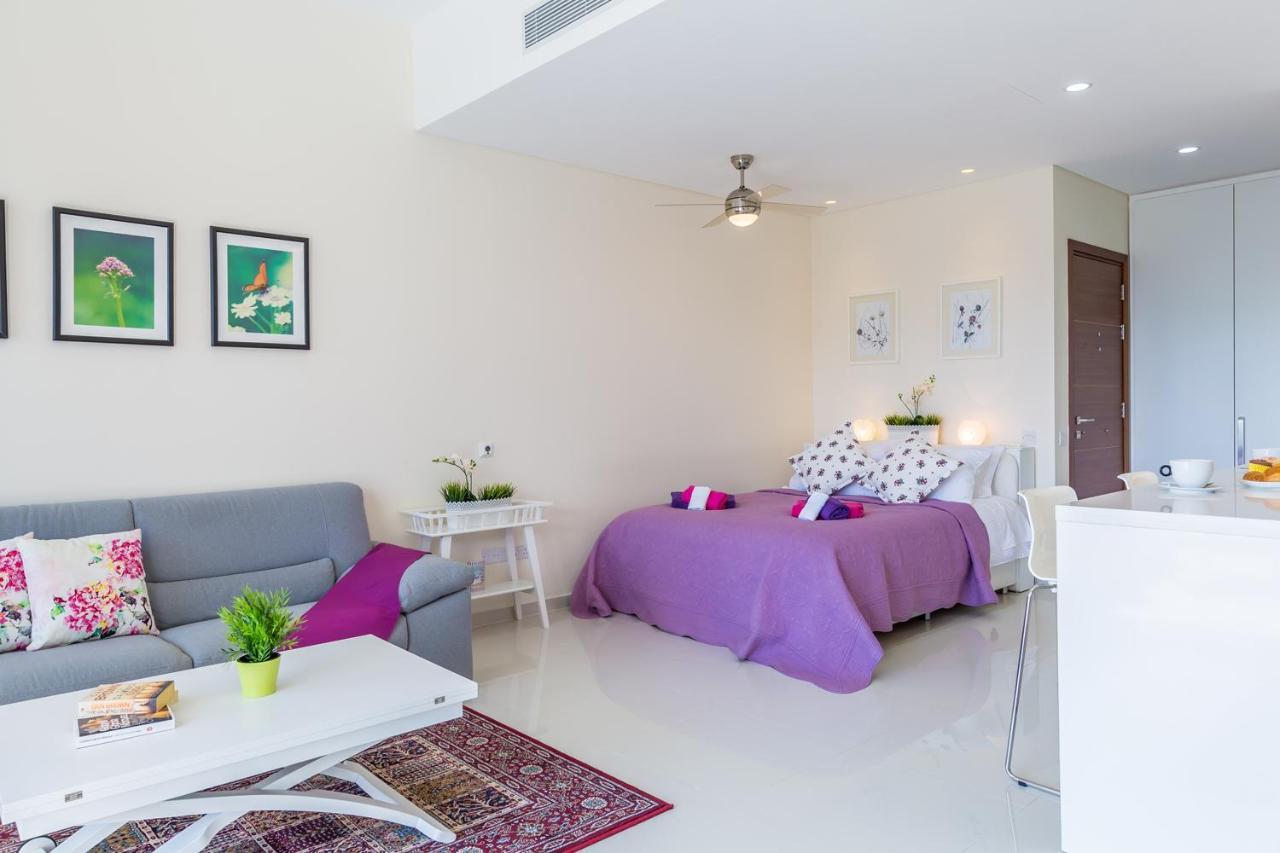 Carmencita Studio B14 With Pool & Gym Limassol Exterior foto