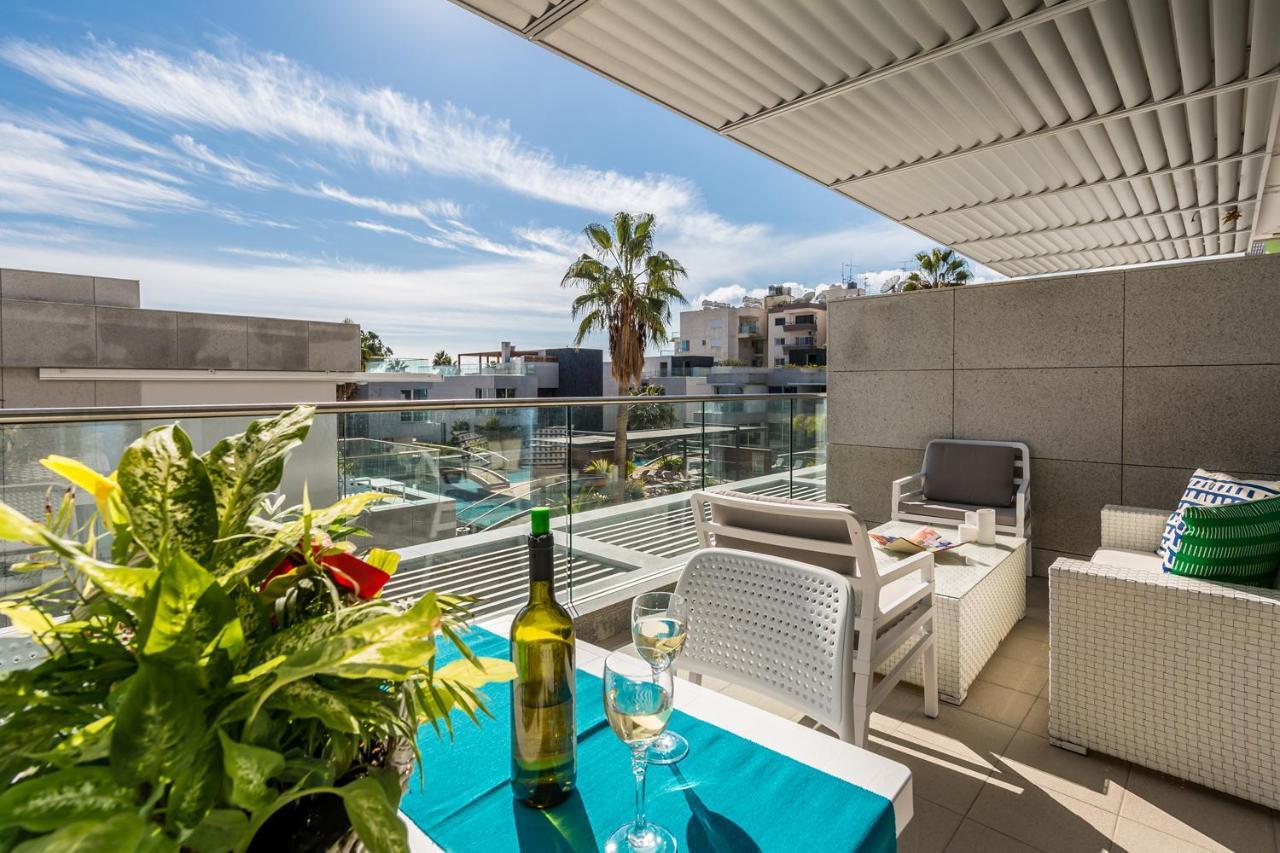 Carmencita Studio B14 With Pool & Gym Limassol Exterior foto